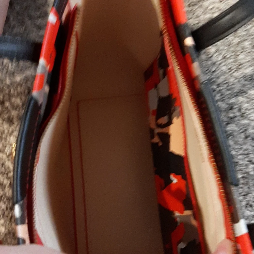 Colorful And Klein Handbag/Purse - Picture 6 of 9